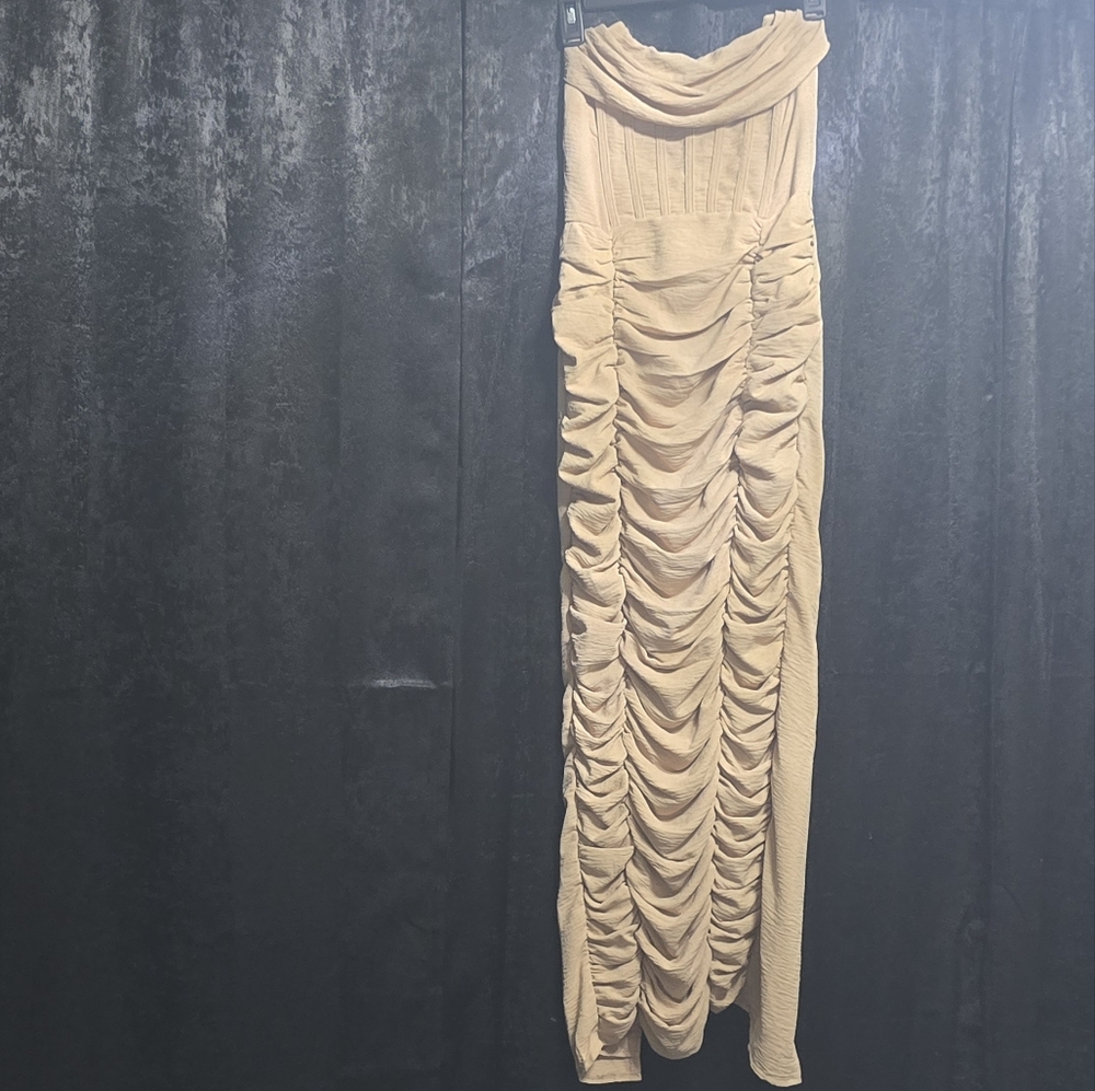 PrettyLittleThing Tan Ruched Maxi Skirt